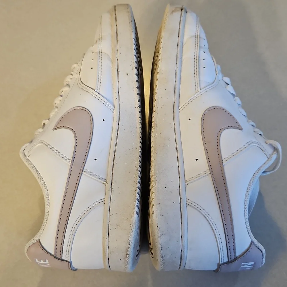 Nike Court Vision Low Sneakers